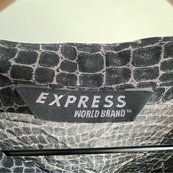 VTG Express Top Button Down Reptile Sheer Silk Slit Sleeve Whimsigoth Y2K 5/6 - Picture 7 of 12